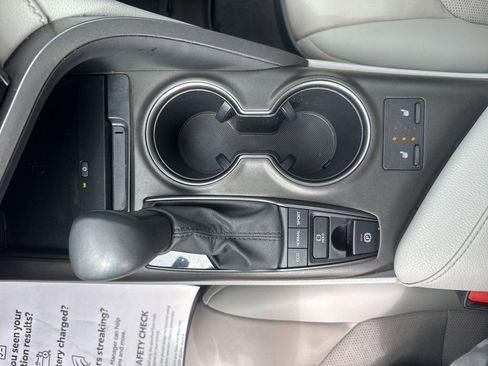 Used 2023 Toyota Camry XSE w/ Cold Weather Package image 22