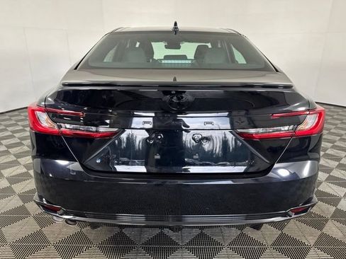 Used 2026 Toyota Camry Hybrid w/ Multimedia Upgrade Package AWD/4WD image 22