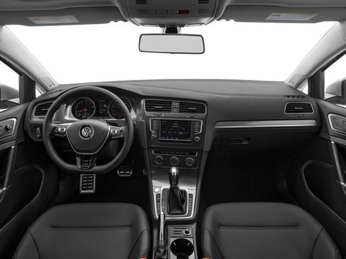 Used 2017 Volkswagen Golf Alltrack SE AWD/4WD image 11