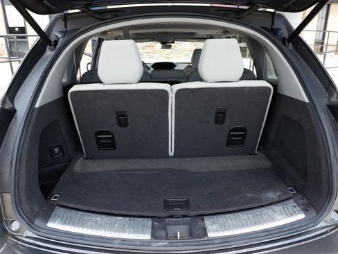 Used 2018 Acura MDX SH-AWD image 15