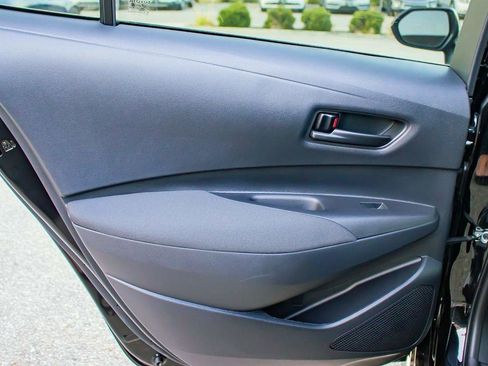 Used 2024 Toyota Corolla LE image 18