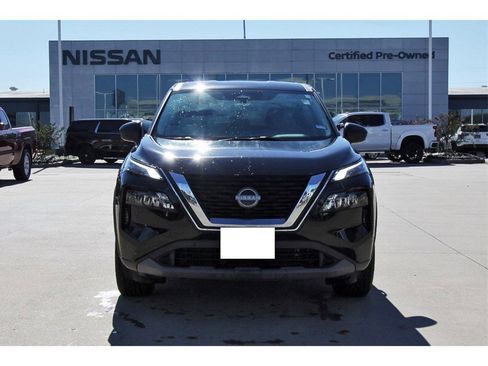 Used 2023 Nissan Rogue S image 8