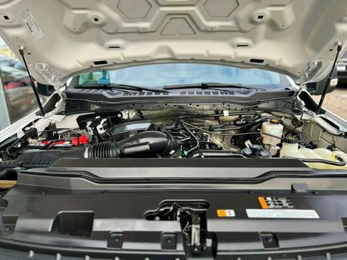 Used 2024 Ford F350 XLT w/ FX4 Off-Road Package image 11