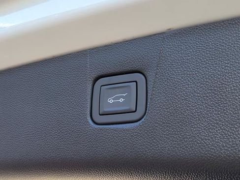 New 2026 Chevrolet Blazer LT w/ Convenience Package AWD/4WD image 31