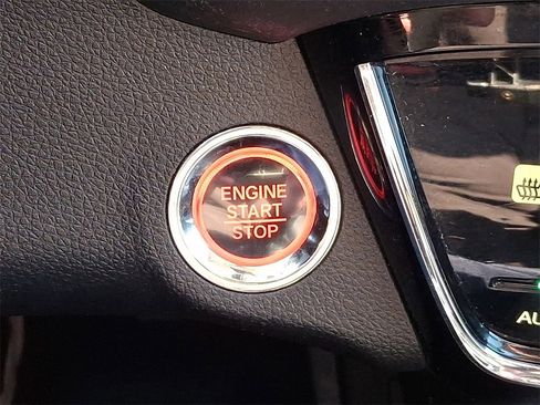 Used 2020 Honda HR-V EX-L image 25