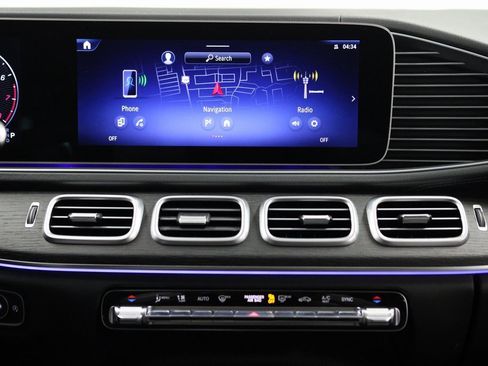 Certified 2025 Mercedes-Benz GLS 450 4MATIC image 15