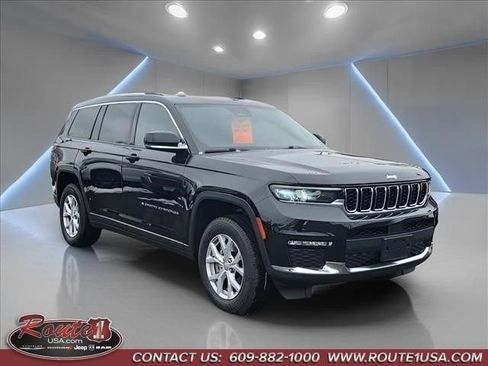 Certified 2022 Jeep Grand Cherokee L Limited image 1