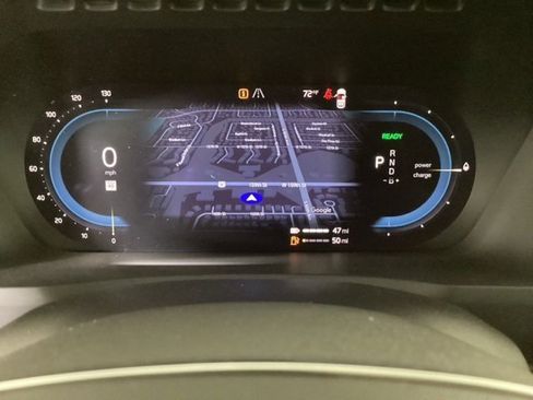 New 2025 Volvo XC90 T8 Plus w/ Protection Package Premier image 32