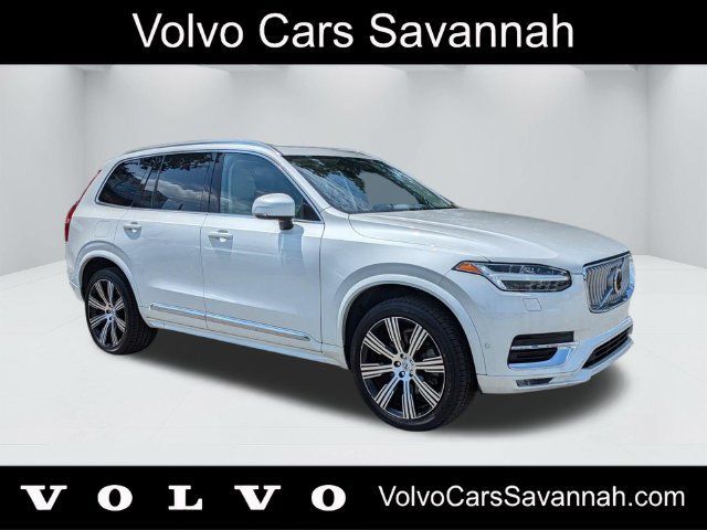 Certified 2024 Volvo XC90 B5 Plus AWD/4WD image 1