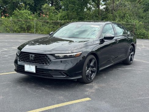 Certified 2026 Honda Accord Sport image 9