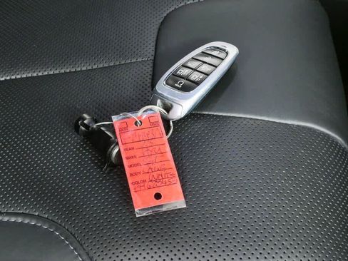 Used 2023 Hyundai Santa Fe Calligraphy FWD image 39