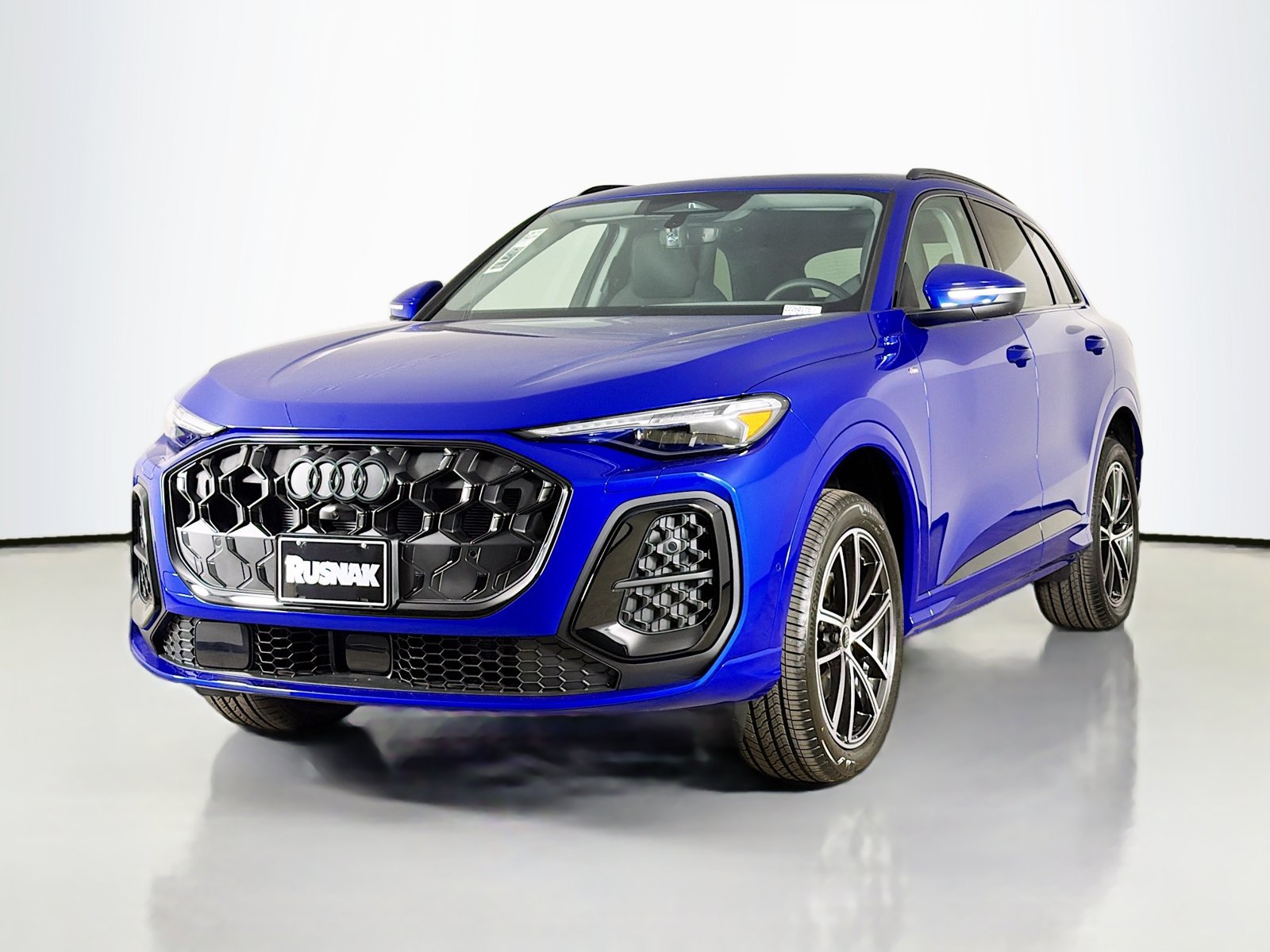 New 2026 Audi Q5 Premium Plus AWD/4WD image 3