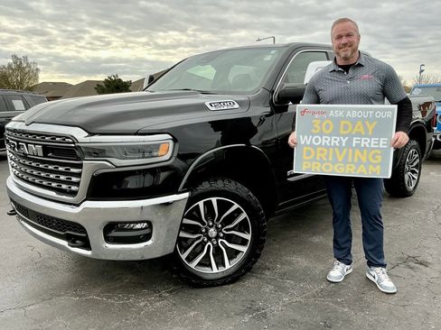 Used 2025 RAM 1500 Limited w/ Trailer Tow Group image 1