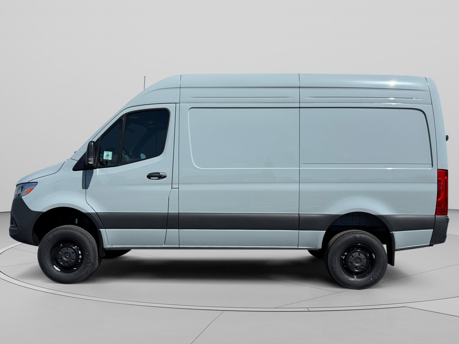 New 2026 Mercedes-Benz Sprinter 2500 image 2