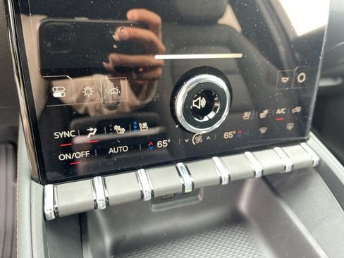 New 2026 GMC Terrain AT4 w/ Convenience Package III AWD/4WD image 19