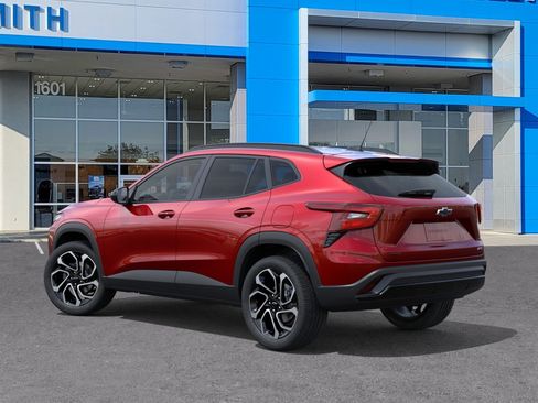 New 2026 Chevrolet Trax RS w/ Sunroof Package FWD image 27
