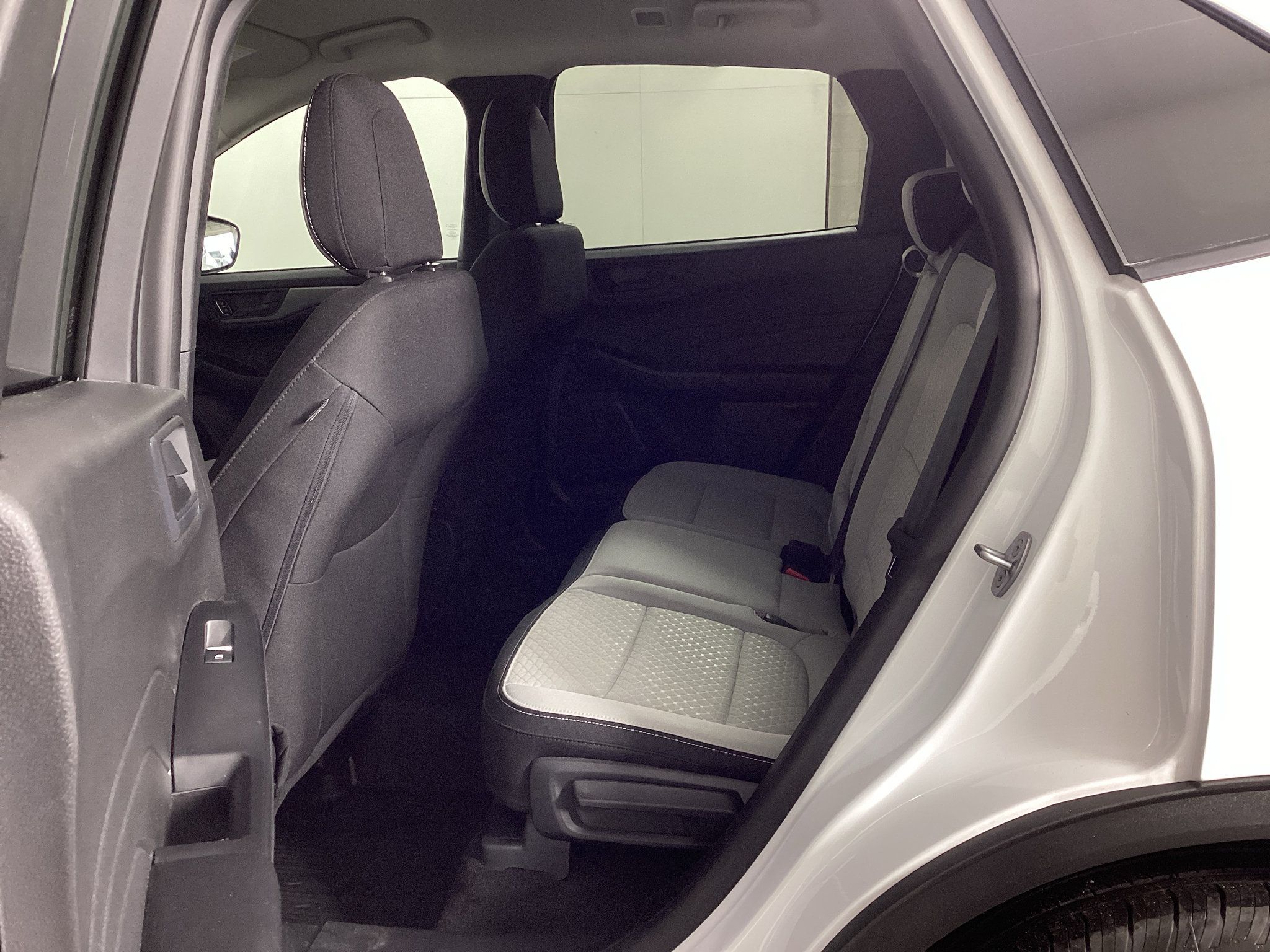 Used 2024 Ford Escape Active AWD/4WD image 13