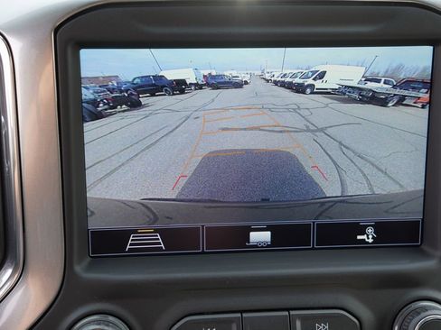 Used 2020 Chevrolet Silverado 1500 RST image 34