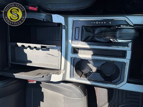 Used 2015 Ford F150 Lariat w/ Equipment Group 502A Luxury AWD/4WD image 23