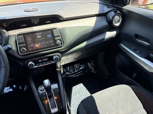 Used 2019 Nissan Kicks SR FWD image 26
