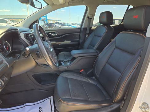 Certified 2021 GMC Acadia AT4 w/ LPO, Floor Liner Package AWD/4WD image 10