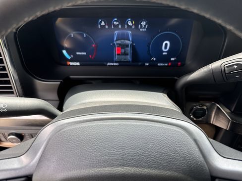 Used 2025 Ford F250 Lariat w/ Chrome Package image 21