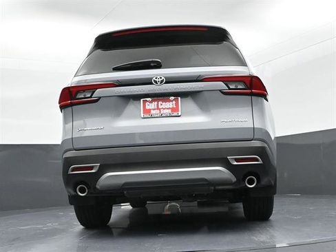 Certified 2026 Toyota Grand Highlander AWD Hybrid image 42