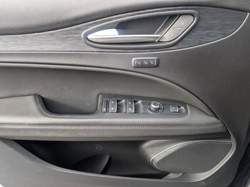 Used 2023 Alfa Romeo Stelvio Sprint RWD image 31