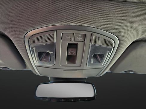 Used 2018 Hyundai Tucson Limited w/ Ultimate Package 02 image 18