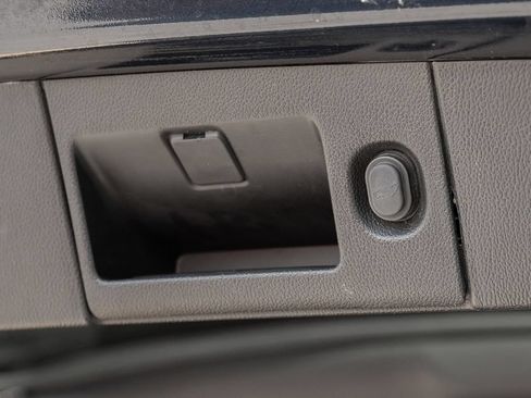 Used 2020 Chevrolet Tahoe LT RWD image 44