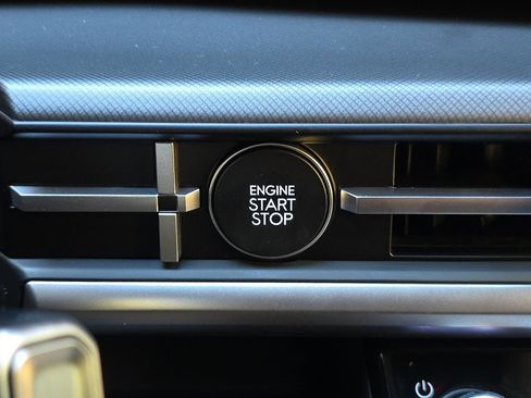 New 2026 Hyundai Santa Fe SEL image 23