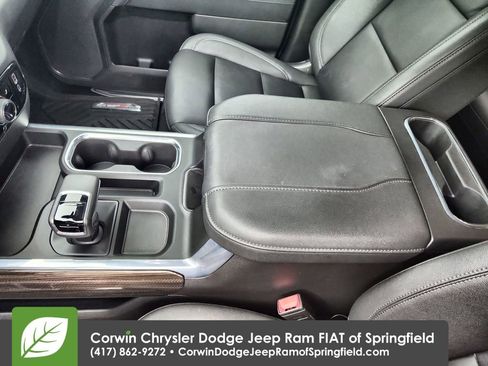 Used 2024 Chevrolet Silverado 1500 LT Trail Boss w/ Convenience Package II image 29