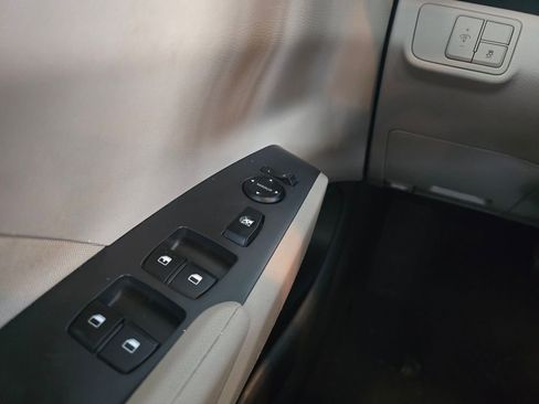 Used 2020 Hyundai Accent SE image 24