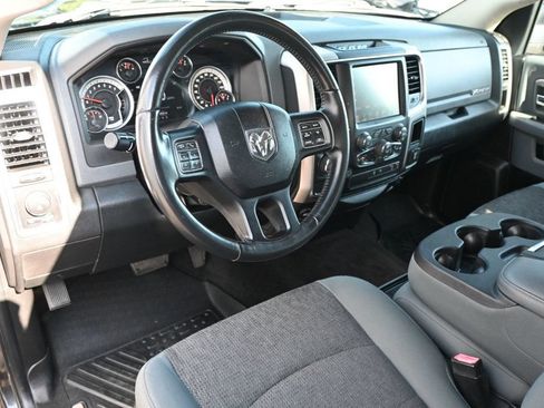 Used 2017 RAM 1500 Big Horn RWD image 7