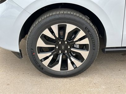 New 2026 Ford Expedition Platinum w/ Driver's Package