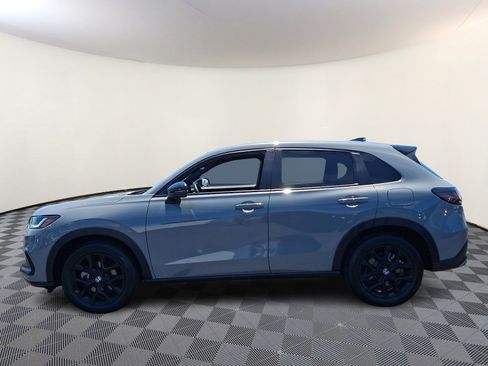 Used 2025 Honda HR-V Sport image 4