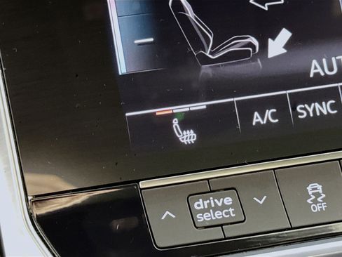 Used 2023 Audi A6 2.0T Premium w/ Convenience Package image 4