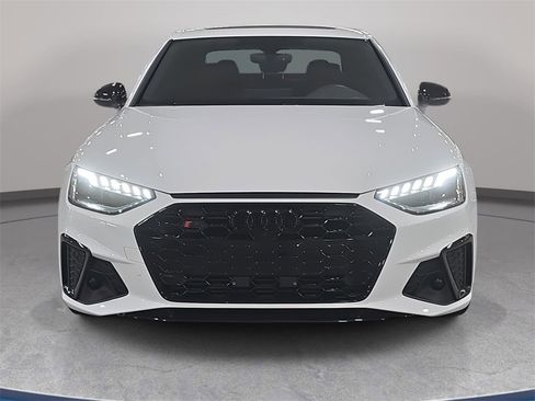 Used 2023 Audi S4 Premium Plus w/ Premium Plus Package image 3