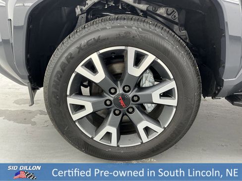 Used 2025 Toyota 4Runner Limited image 18