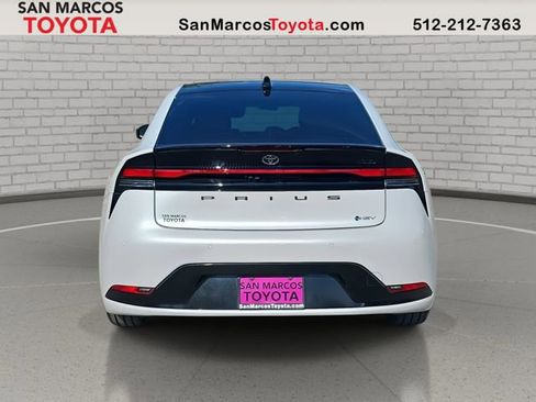 Used 2025 Toyota Prius Limited image 6