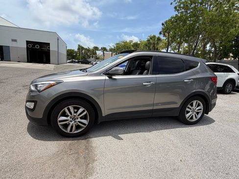 Used 2015 Hyundai Santa Fe Sport 2.0T w/ Option Group 05 FWD image 4