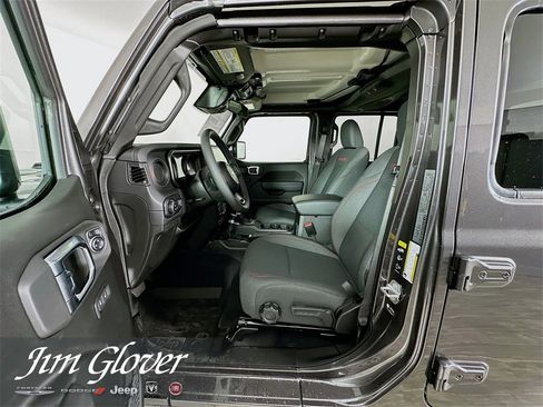 New 2026 Jeep Gladiator Rubicon image 24