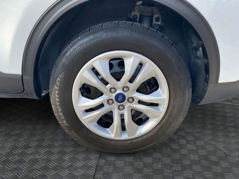 Used 2022 Ford Escape S image 32