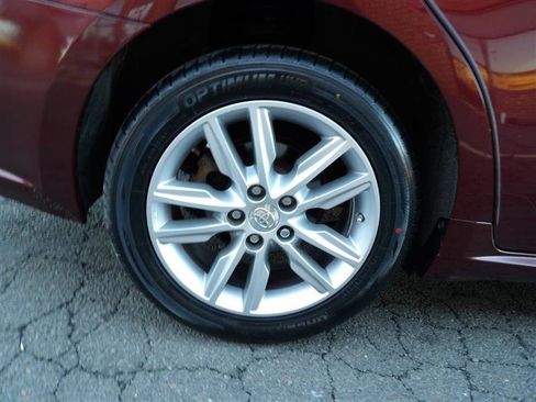 Used 2014 Toyota Avalon image 19