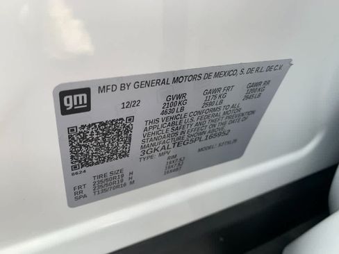Certified 2023 GMC Terrain SLE w/ Driver Convenience Package AWD/4WD image 28