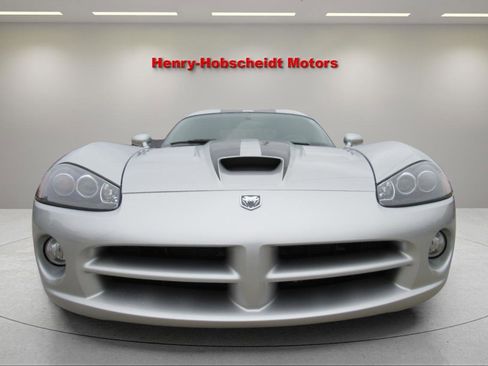 Used 2009 Dodge Viper SRT-10 image 12