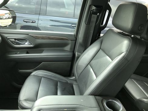 Used 2021 Chevrolet Tahoe LT w/ Rear Media and Nav Package image 26