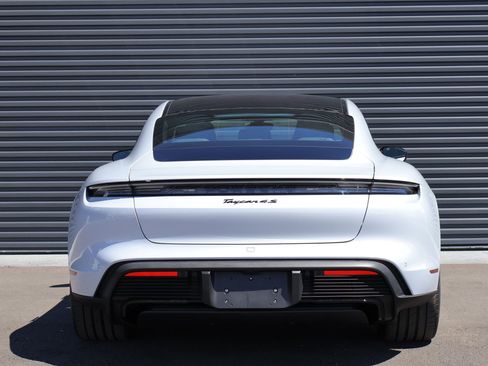 New 2026 Porsche Taycan 4S AWD/4WD image 10