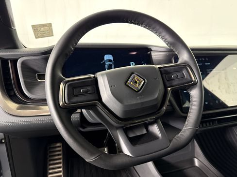 Used 2023 Rivian R1T Adventure AWD/4WD image 11