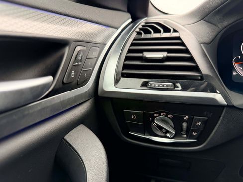 Used 2021 BMW X3 sDrive30i image 19